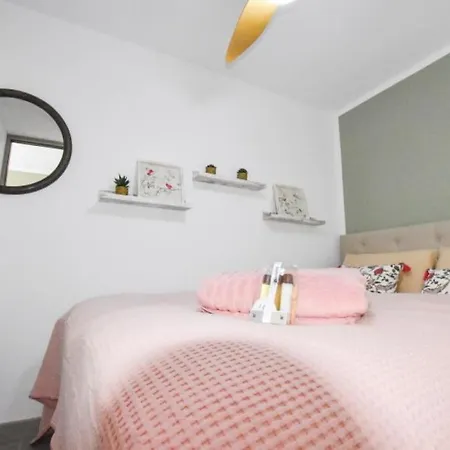 Apartment Book Jet - Casa Adam & Wifi